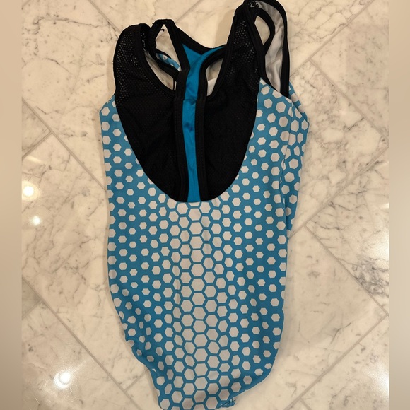 GK Elite - Picture 2 of 2